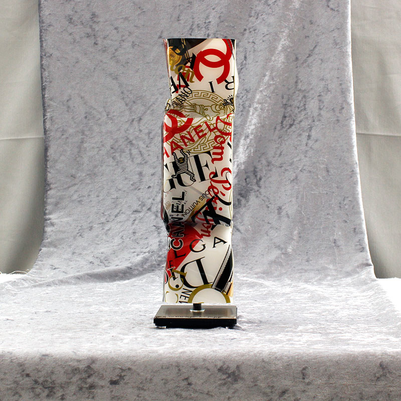 Michael Daniels - LIQUID POP ART - LUXURY FASHION - original handgemachte ART CANDY SKULPTUR