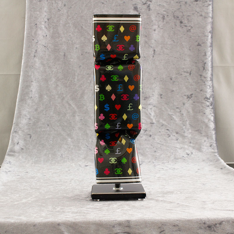 Ad van Hassel - ART CANDY TOFFEE - MY LUXURY LIFESTYLE IN A CANDY - original handgemachte ART CANDY SKULPTUR