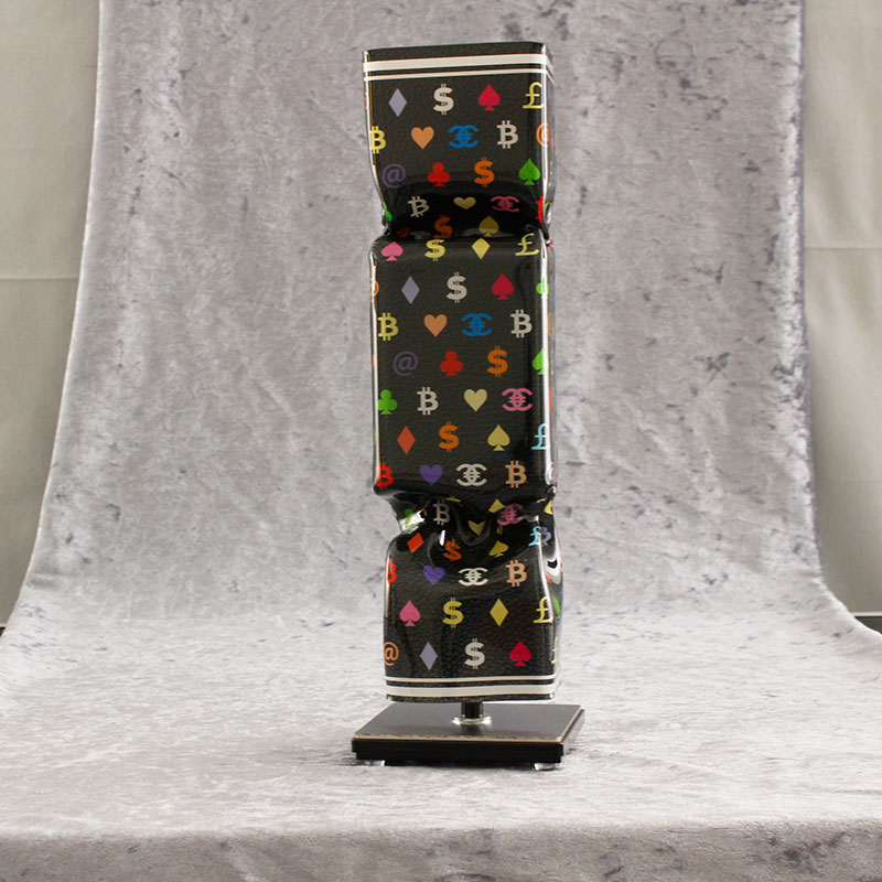 Ad van Hassel - ART CANDY TOFFEE - MY LUXURY LIFESTYLE IN A CANDY - original handgemachte ART CANDY SKULPTUR